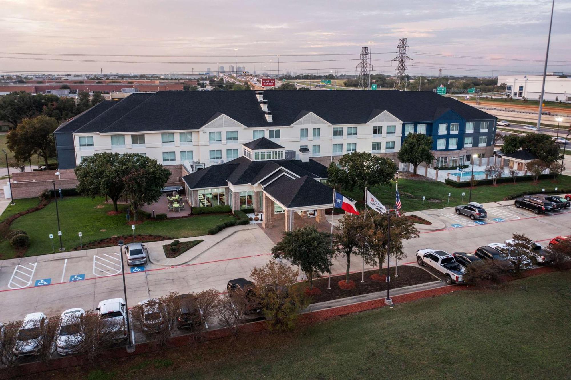 Hilton Garden Inn Fort Worth/Fossil Creek Dış mekan fotoğraf